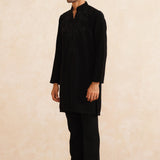 Noirara – Hand-Embroidered Kurta